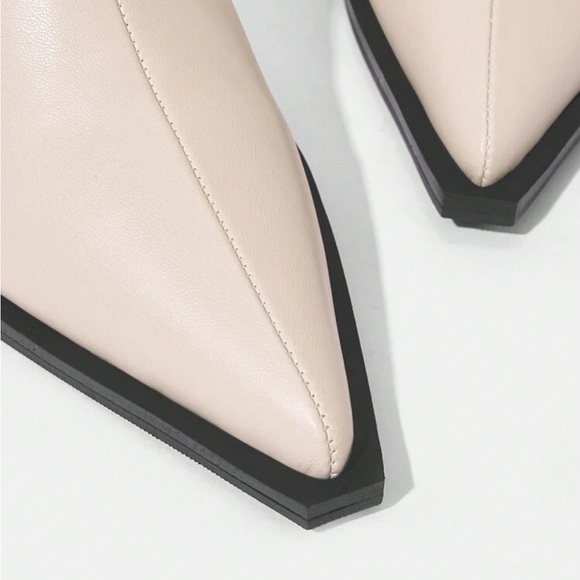 Women's Fashion High Boots - Picture 4 of 5